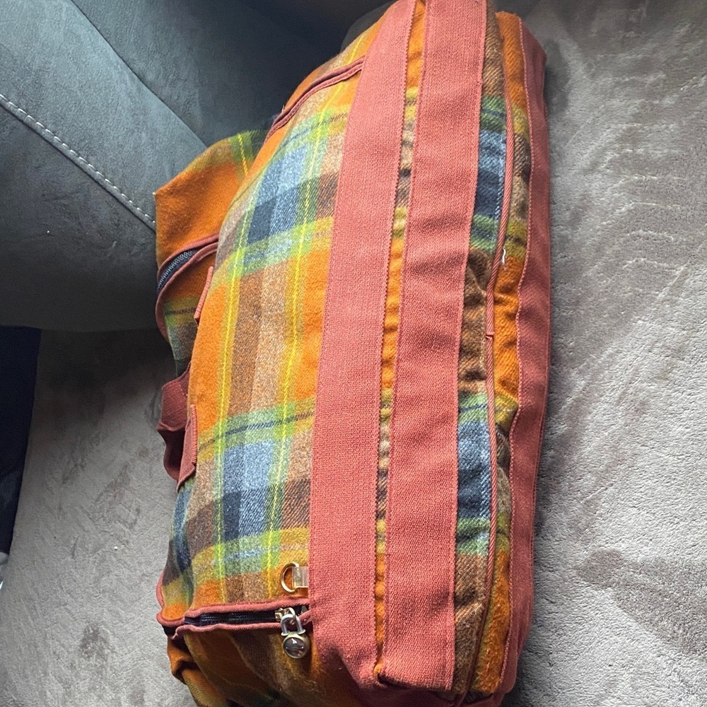Vintage Atlantic pillow Pak garments bag Colorful Plaid Tote with Red Straps - Picture 5 of 7